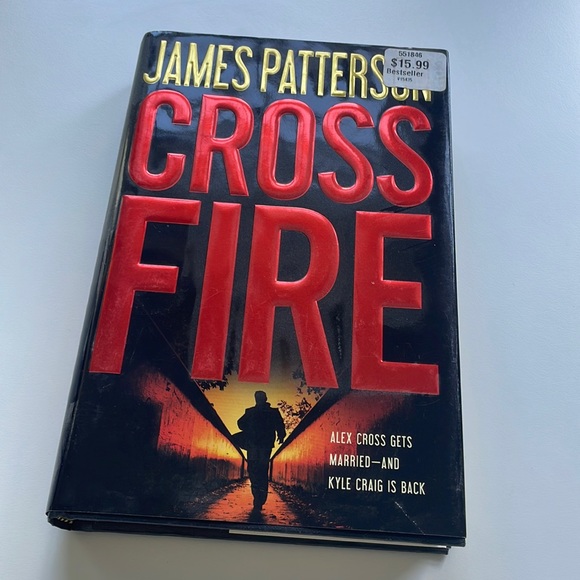 James Patterson: Cross Fire. Hardcover. EUC - Picture 4 of 4